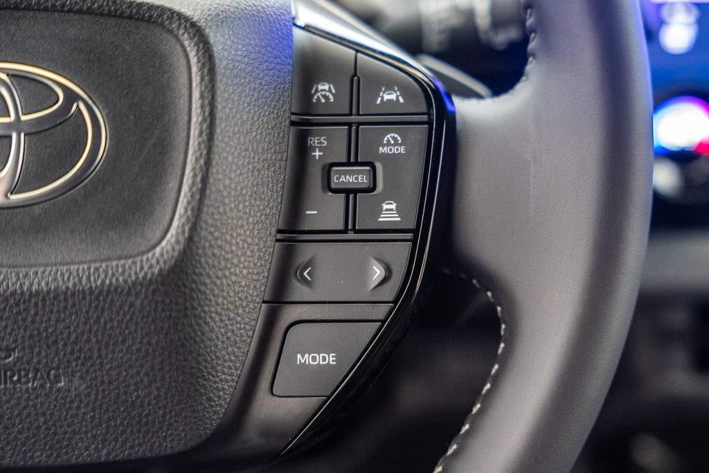 Certified 2026 Toyota bZ FWD image 31