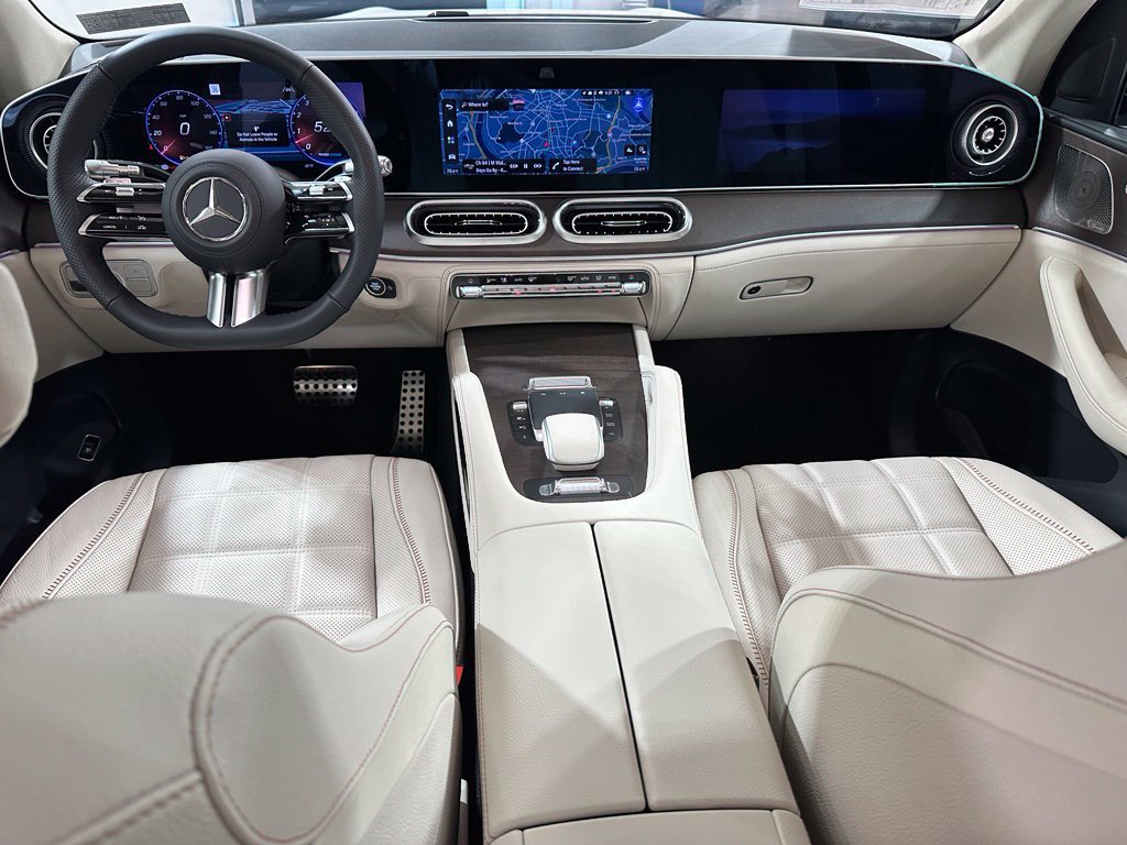 New 2027 Mercedes-Benz GLS 450 4MATIC image 9