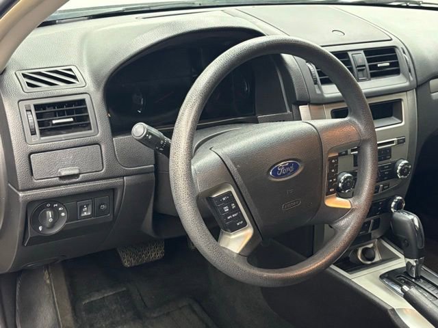 Used 2012 Ford Fusion SE FWD image 12
