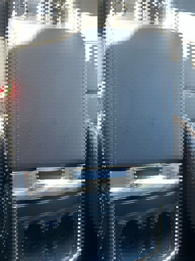 New 2026 Ford F150 Lariat w/ Equipment Group 502A High image 18