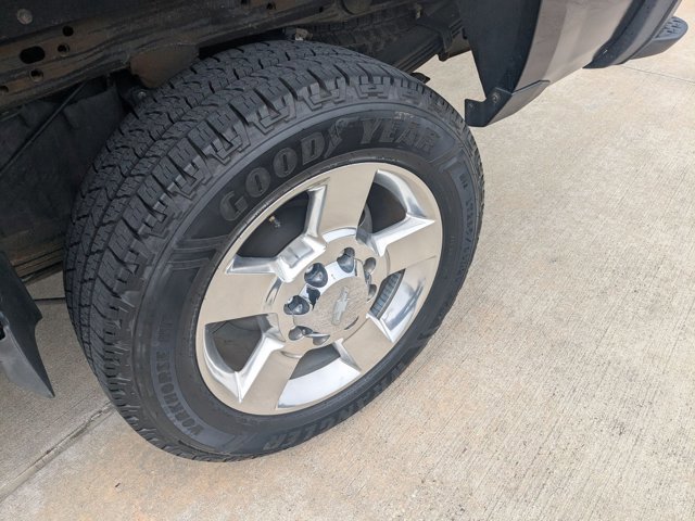 Used 2016 Chevrolet Silverado 2500 LT w/ Texas Edition RWD image 20