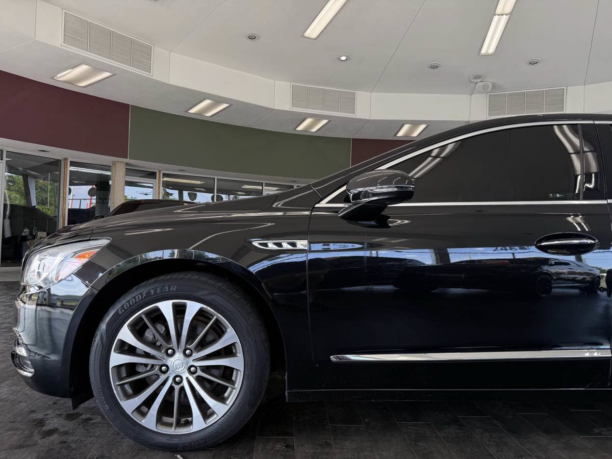 Used 2017 Buick LaCrosse Premium FWD image 15
