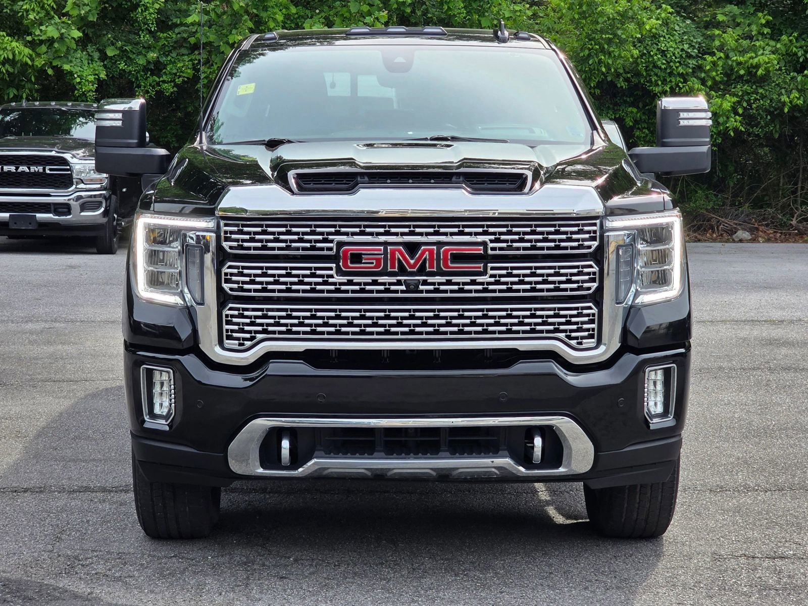 Used 2023 GMC Sierra 2500 Denali w/ Technology Package image 11