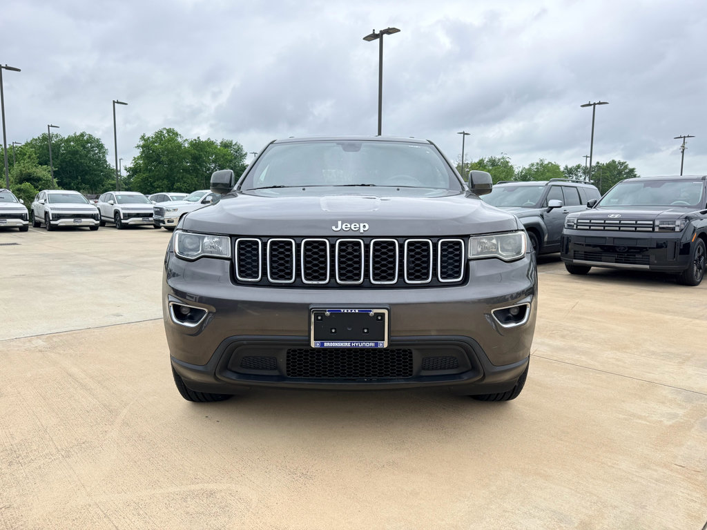 Used 2017 Jeep Grand Cherokee Laredo w/ Quick Order Package 2BE RWD image 2