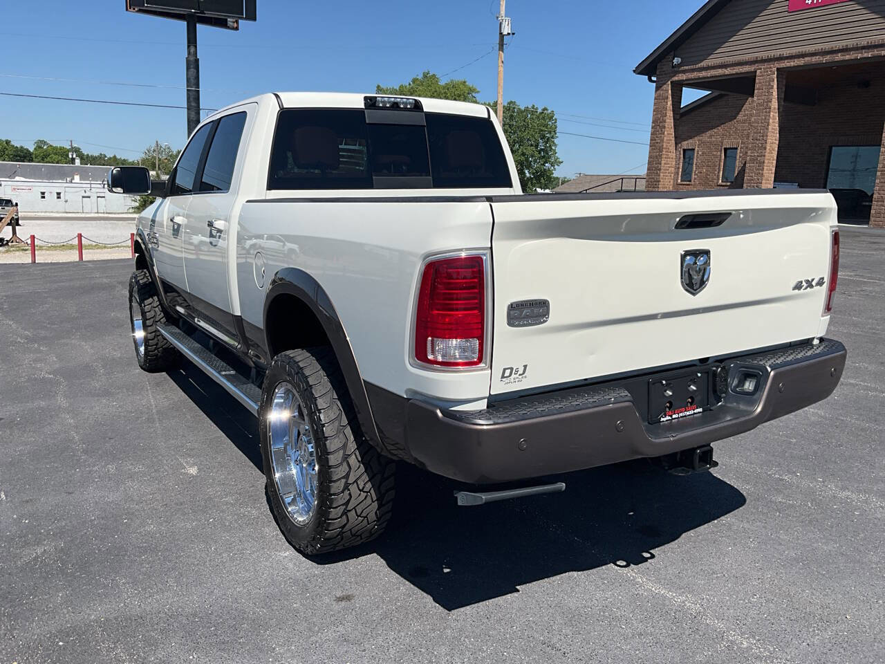 Used 2018 RAM 3500 Laramie Longhorn AWD/4WD image 4