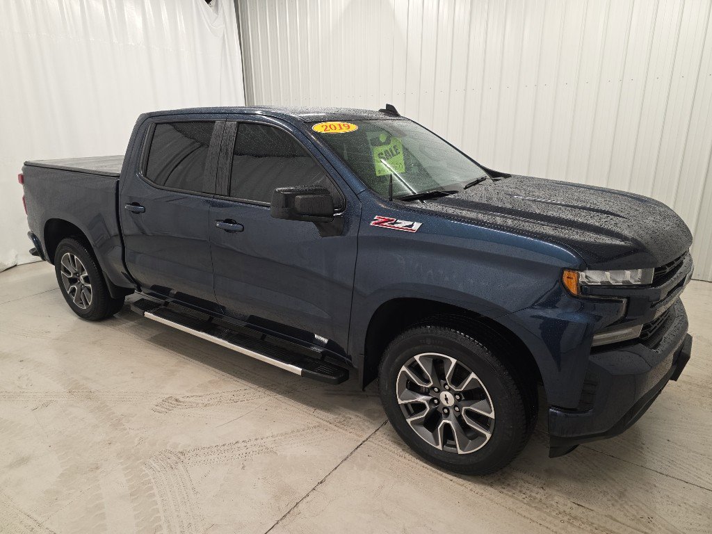 Used 2019 Chevrolet Silverado 1500 RST AWD/4WD image 3