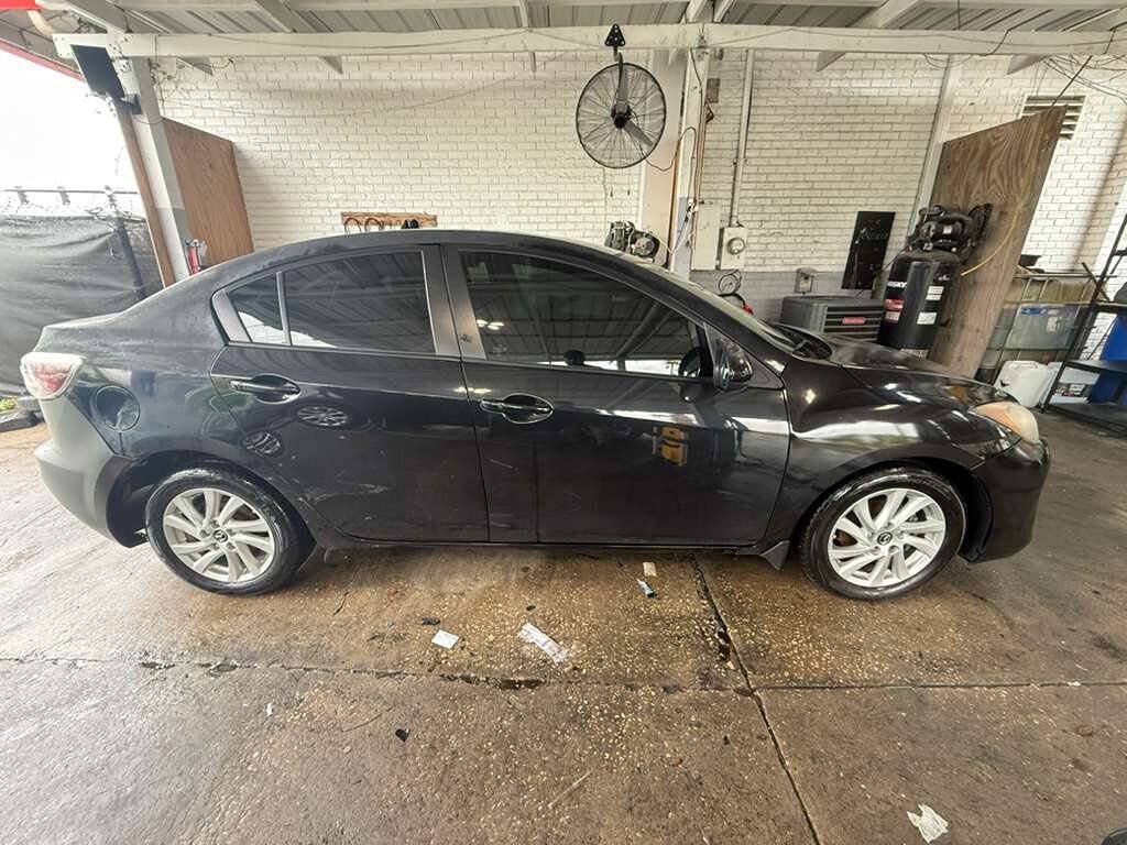 Used 2013 MAZDA MAZDA3 i Grand Touring FWD image 4