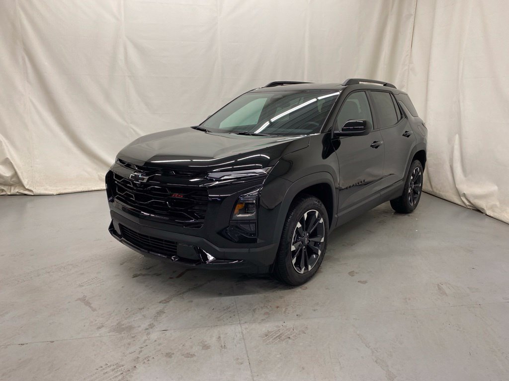 New 2027 Chevrolet Equinox RS w/ LPO, Floor Liner Package AWD/4WD image 2