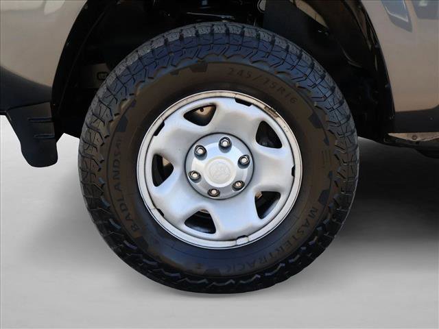 Used 2020 Toyota Tacoma SR AWD/4WD image 28