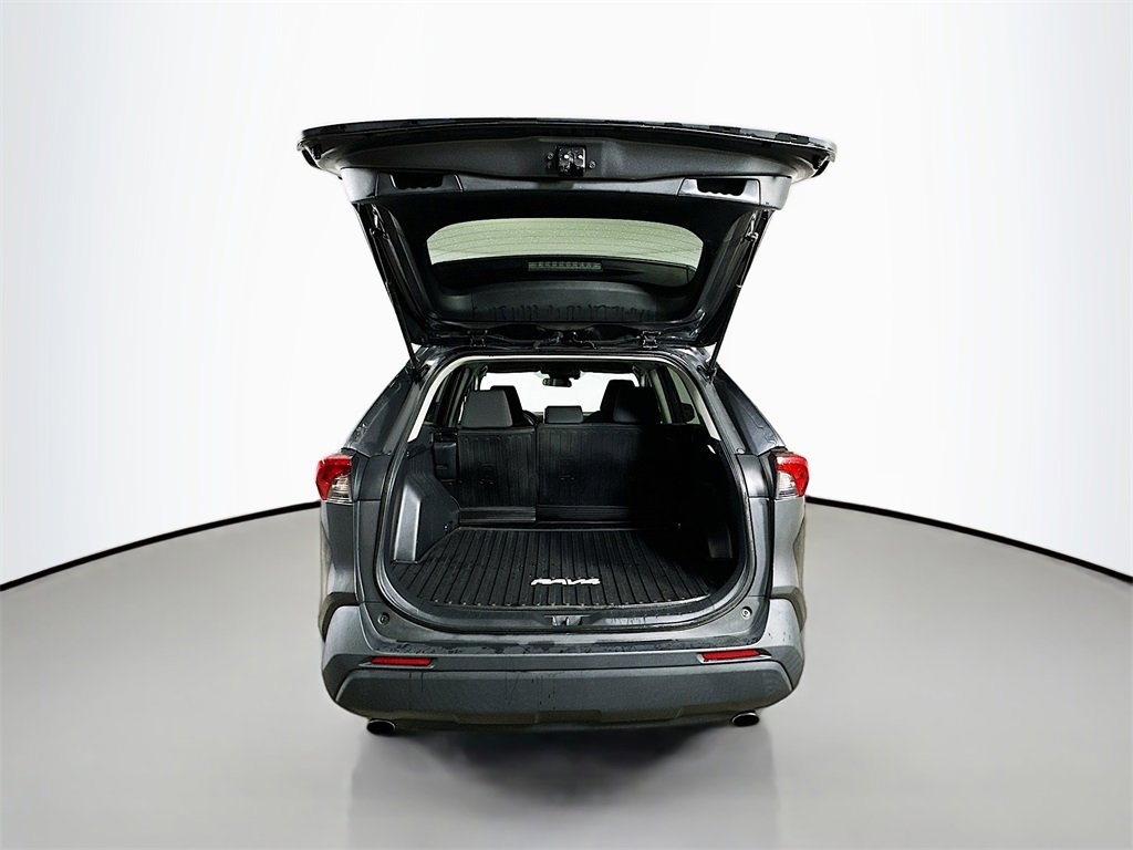 Used 2023 Toyota RAV4 XLE image 32