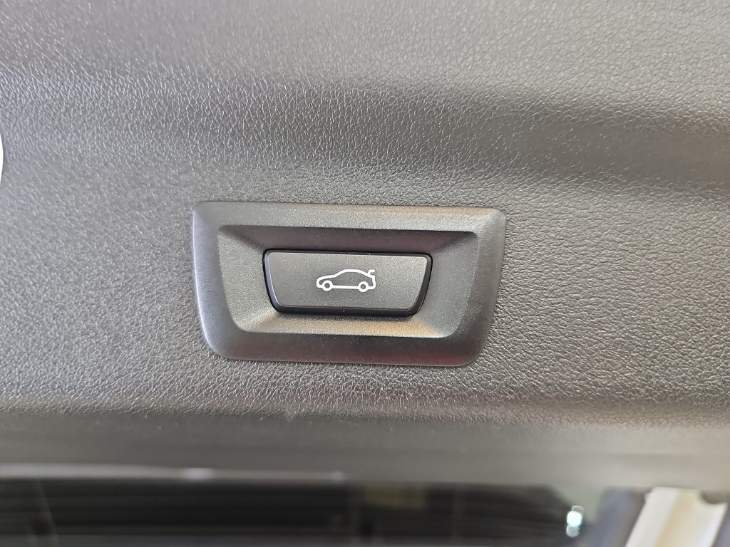 Used 2023 BMW X1 xDrive28i AWD/4WD image 13