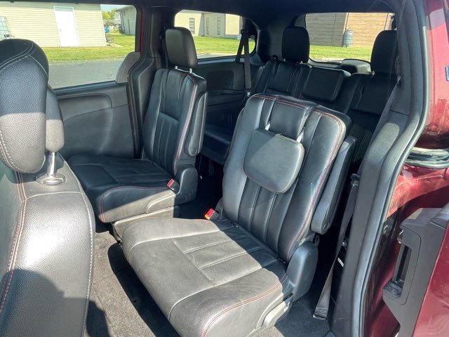 Used 2019 Dodge Grand Caravan GT image 10