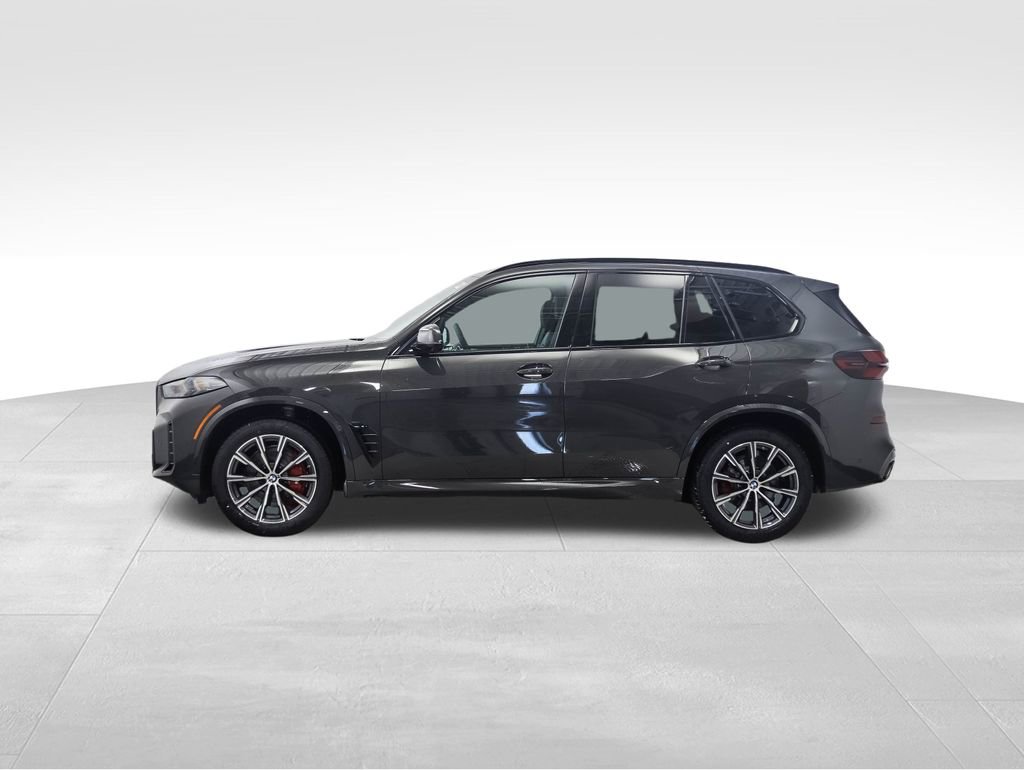 New 2026 BMW X5 xDrive40i w/ M Sport Package image 2