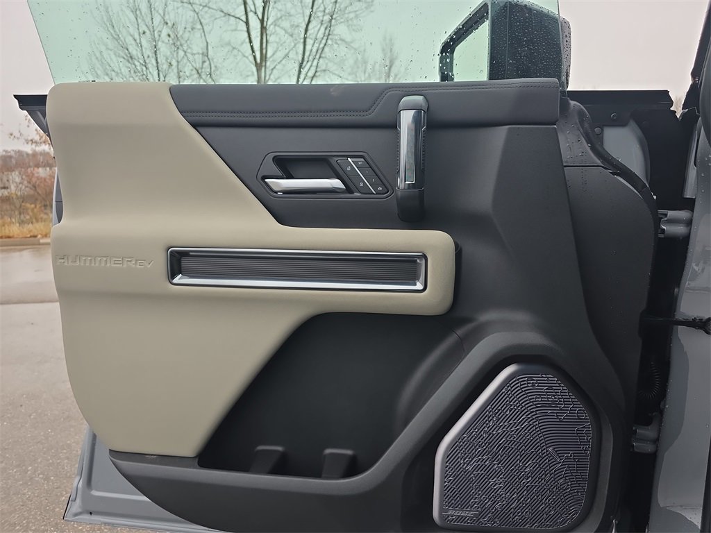 New 2026 GMC Hummer EV SUV image 28