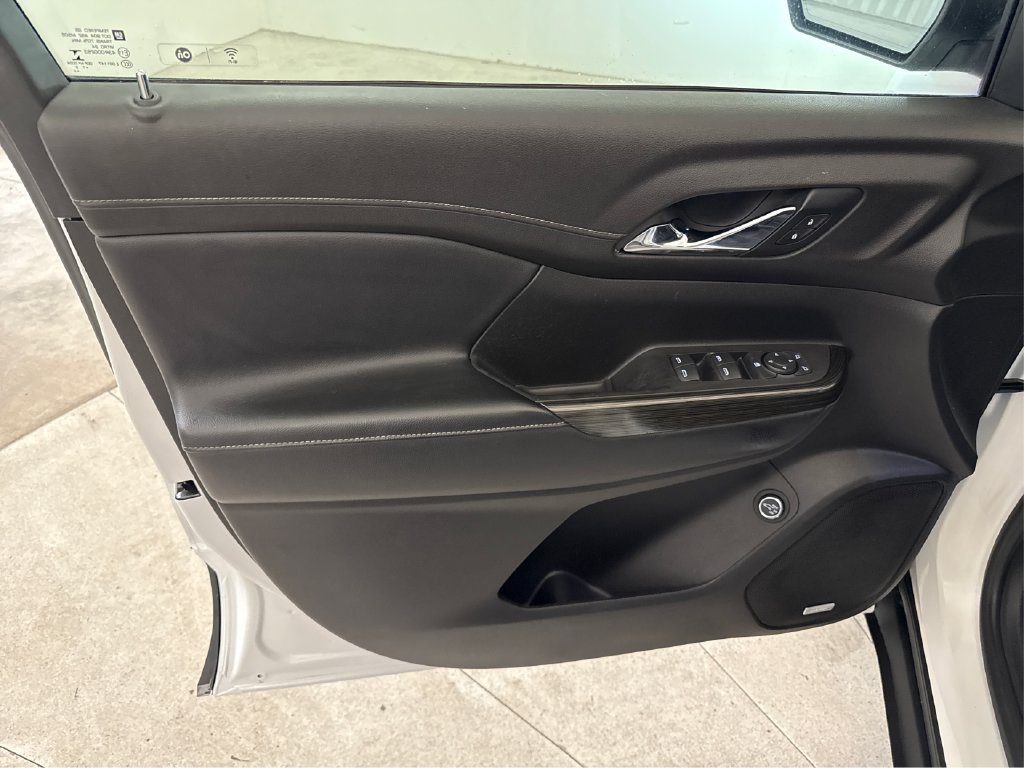 Used 2019 GMC Acadia SLT FWD image 34