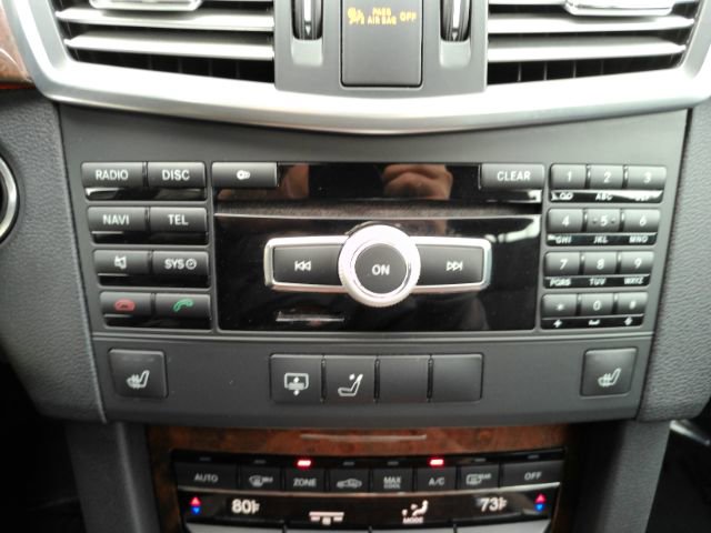 Used 2012 Mercedes-Benz E 350 4MATIC image 40