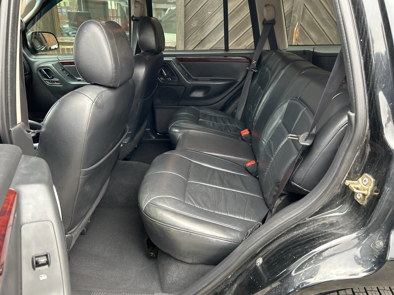 Used 2002 Jeep Grand Cherokee Limited image 16