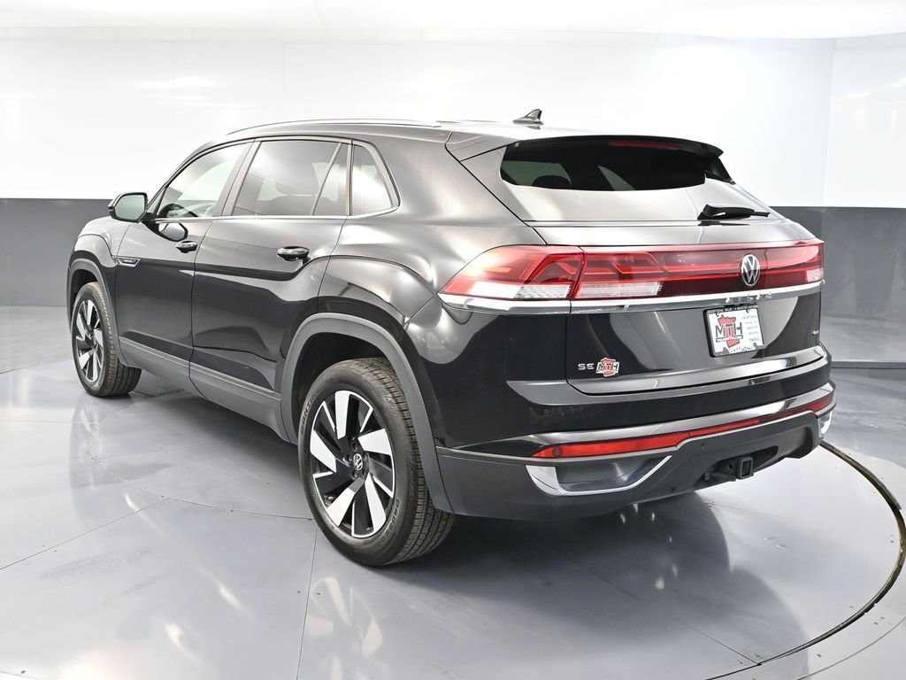 Used 2024 Volkswagen Atlas Cross Sport SE image 8
