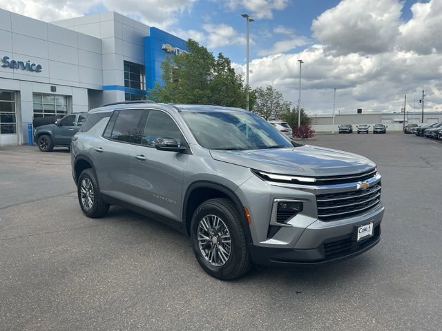 New 2026 Chevrolet Traverse LT w/ LPO, Floor Liner Package AWD/4WD image 1