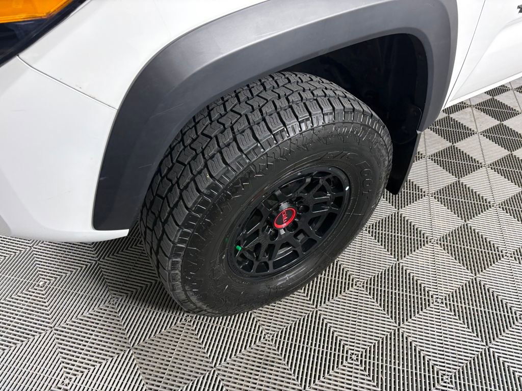 Used 2023 Toyota Tacoma TRD Pro image 11