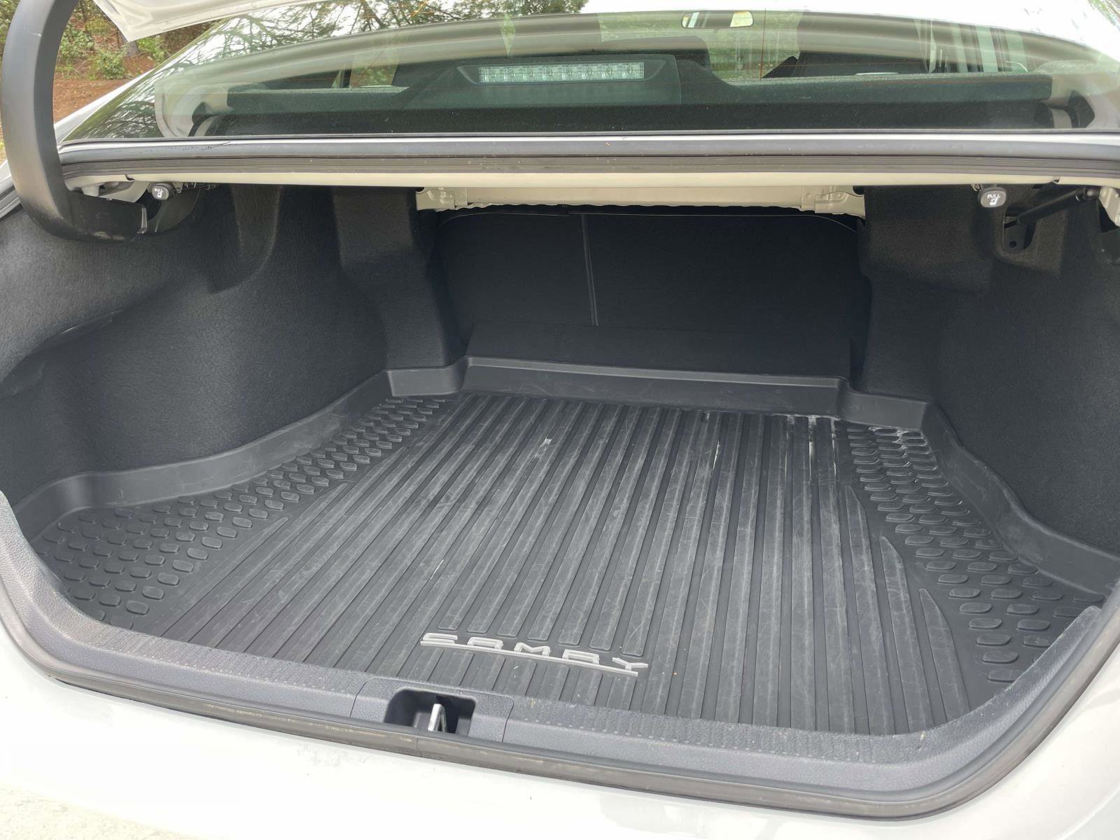 Used 2022 Toyota Camry SE image 30