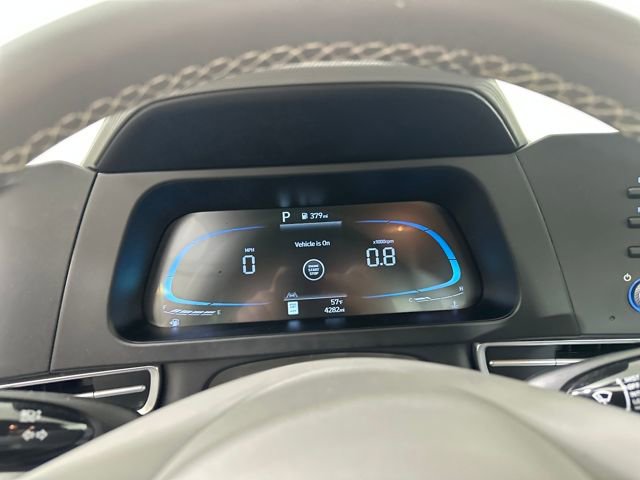 Certified 2025 Hyundai Elantra Sport image 45