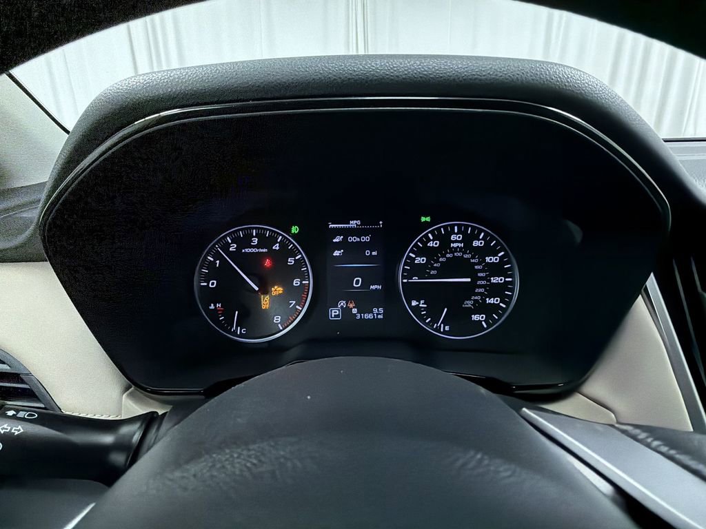 Used 2021 Subaru Outback Premium image 11