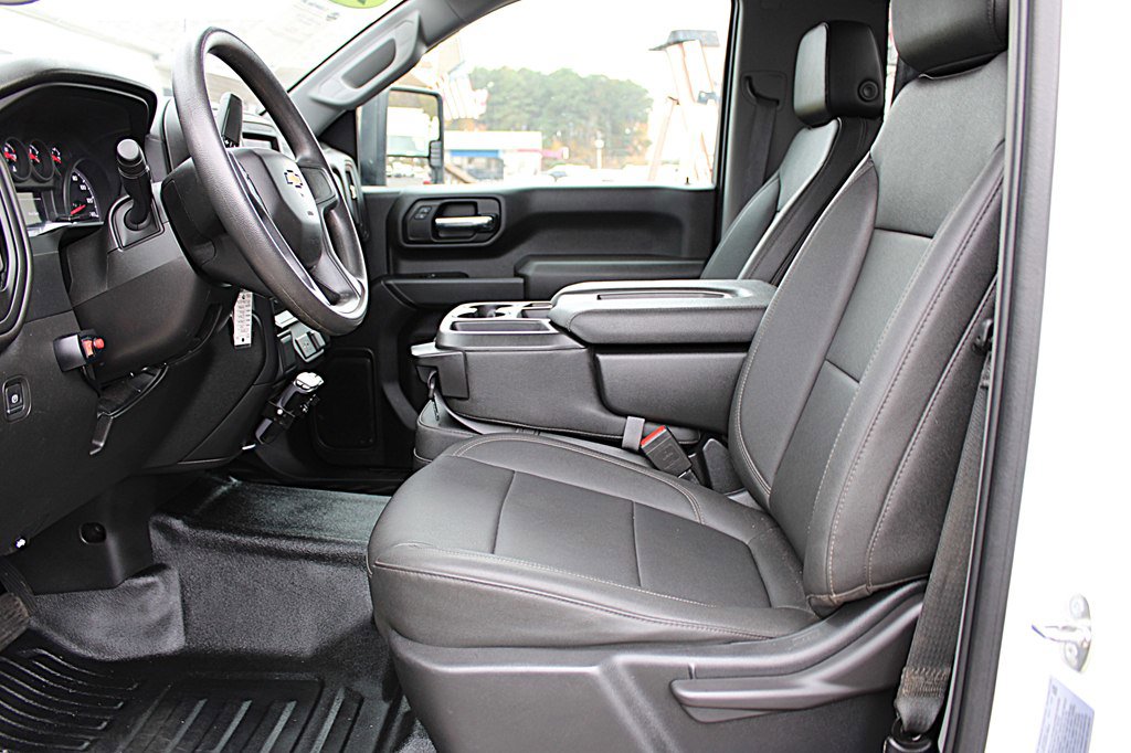 Used 2023 Chevrolet Silverado 3500 W/T image 22