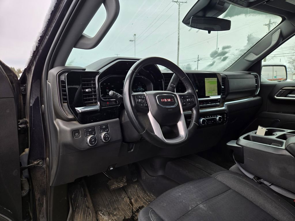 Used 2023 GMC Sierra 1500 Elevation w/ LPO, Elevation Black Package image 12