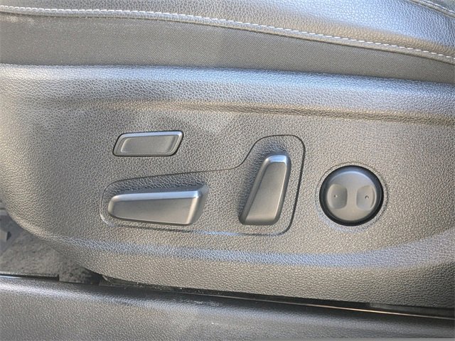 Used 2022 Kia Telluride SX w/ Nightfall Edition Package image 19