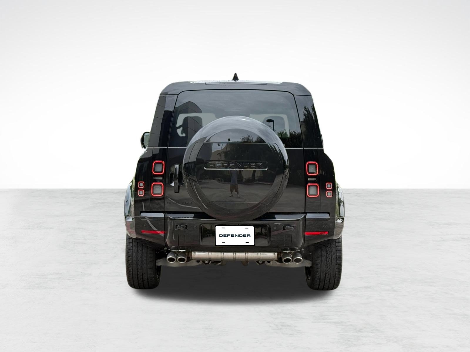 New 2026 Land Rover Defender 90 V8 AWD/4WD image 10