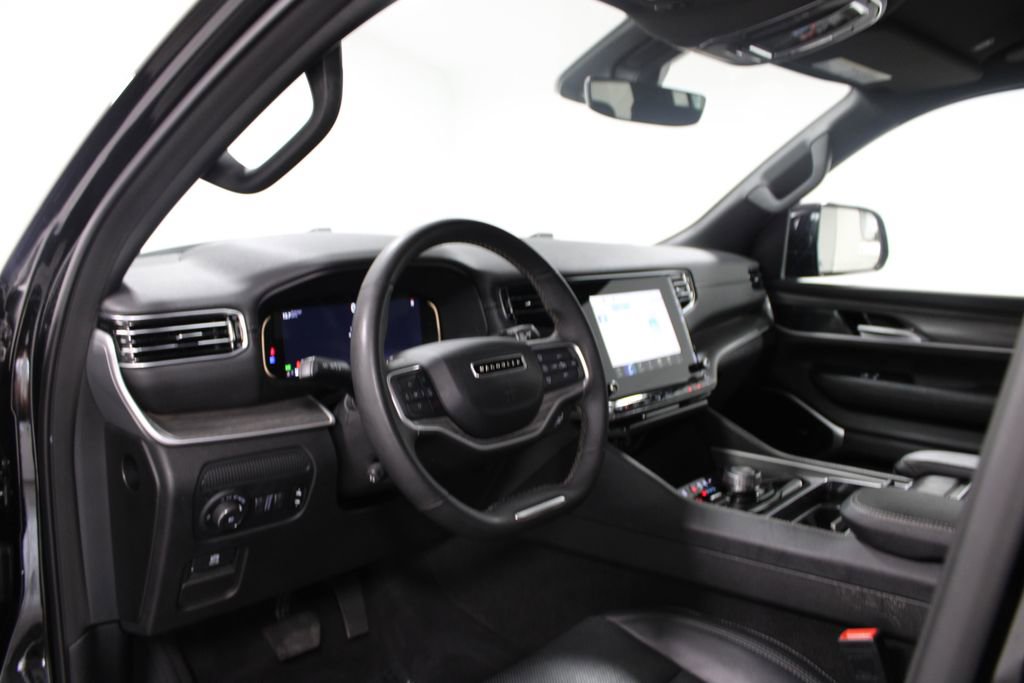 Used 2024 Jeep Wagoneer Series II image 22