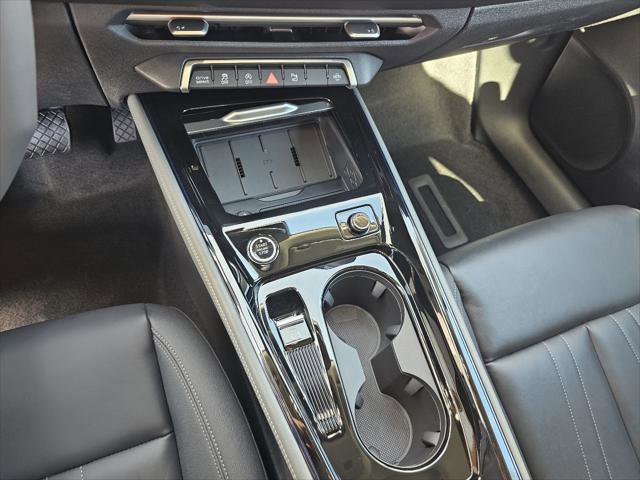 New 2026 Audi Q3 quattro 2.0T image 11