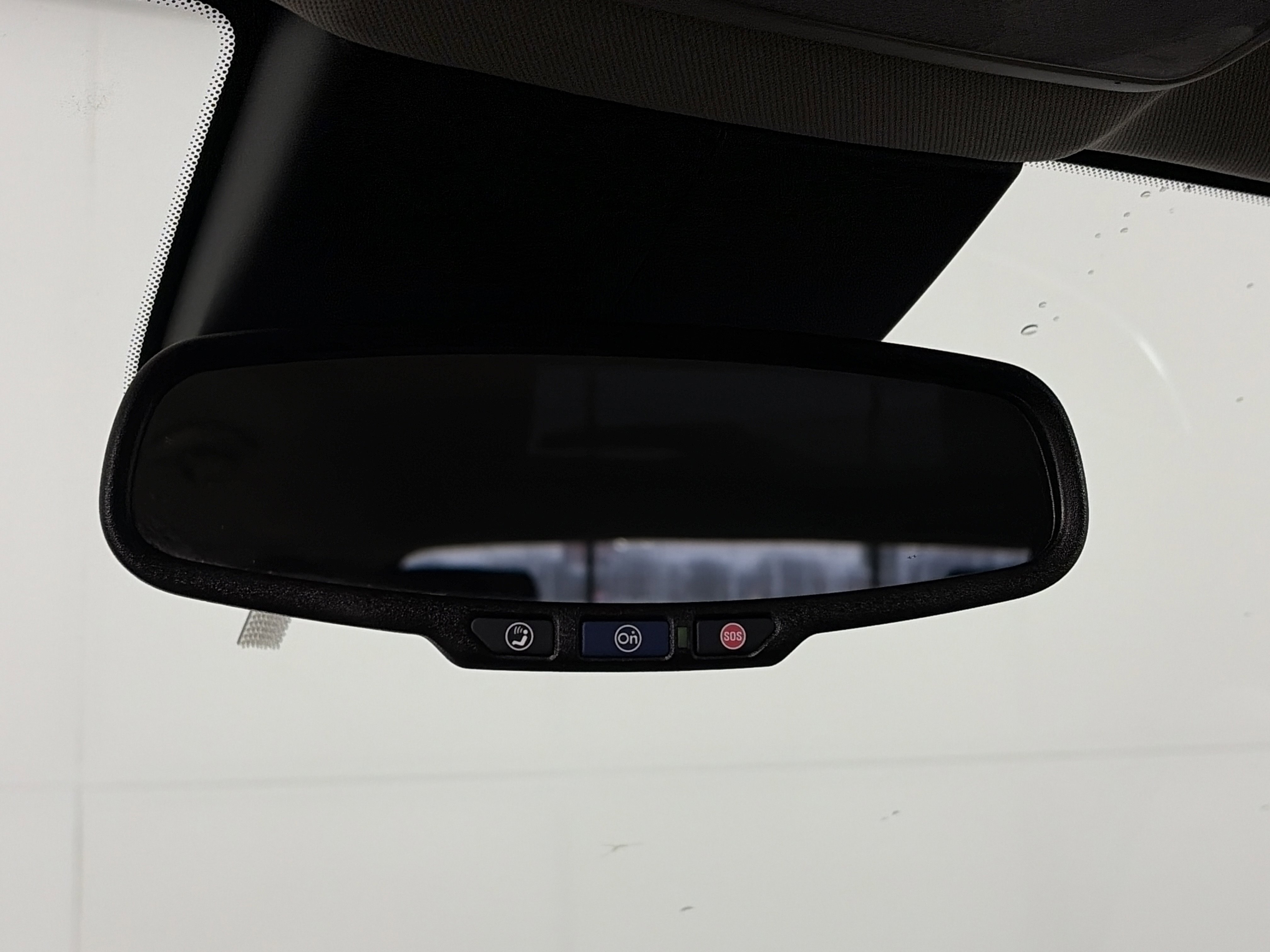 Used 2020 Buick Encore Preferred w/ Safety Package image 28