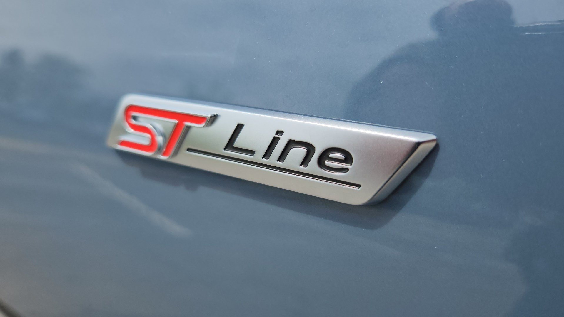 Certified 2025 Ford Escape ST-Line Select AWD/4WD image 21