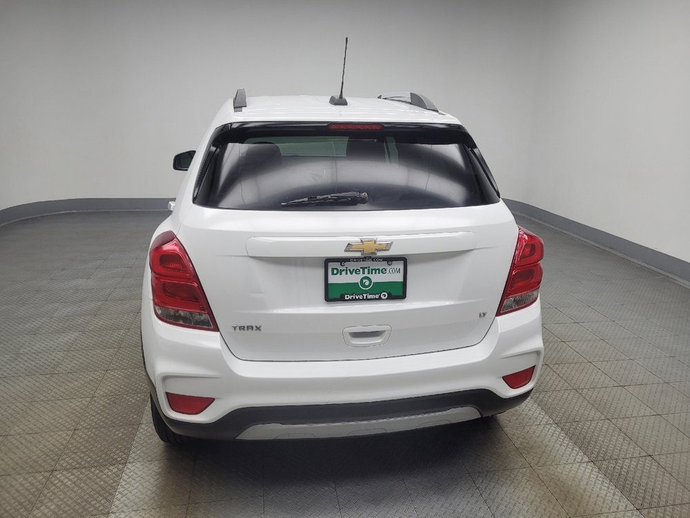 Used 2020 Chevrolet Trax LT w/ LT Convenience Package image 6