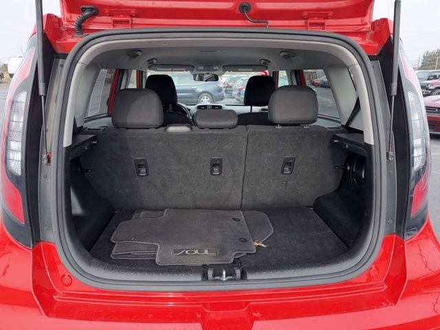 Used 2018 Kia Soul + image 8