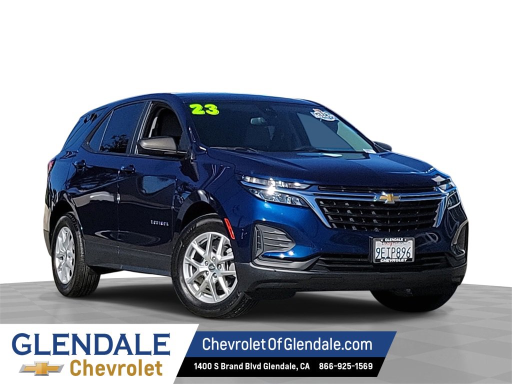 Used 2023 Chevrolet Equinox LS image 1
