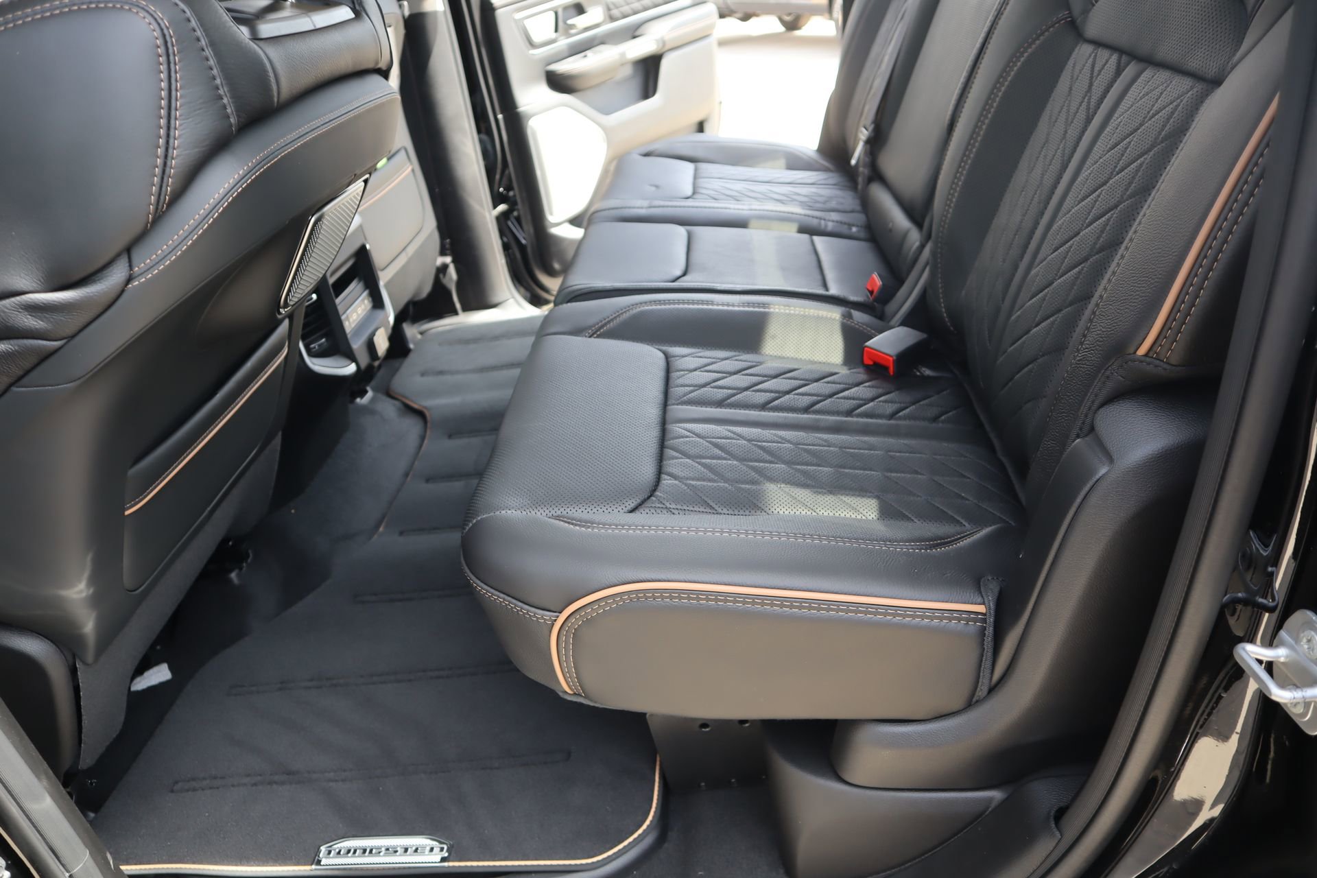 New 2026 RAM 1500 Tungsten AWD/4WD image 13