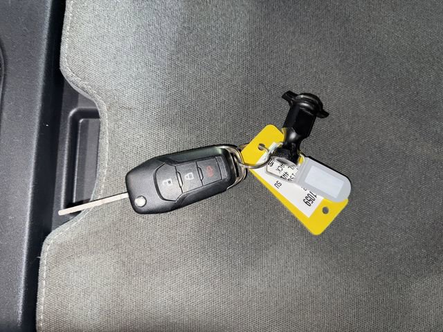 Used 2022 Ford F150 XLT image 33