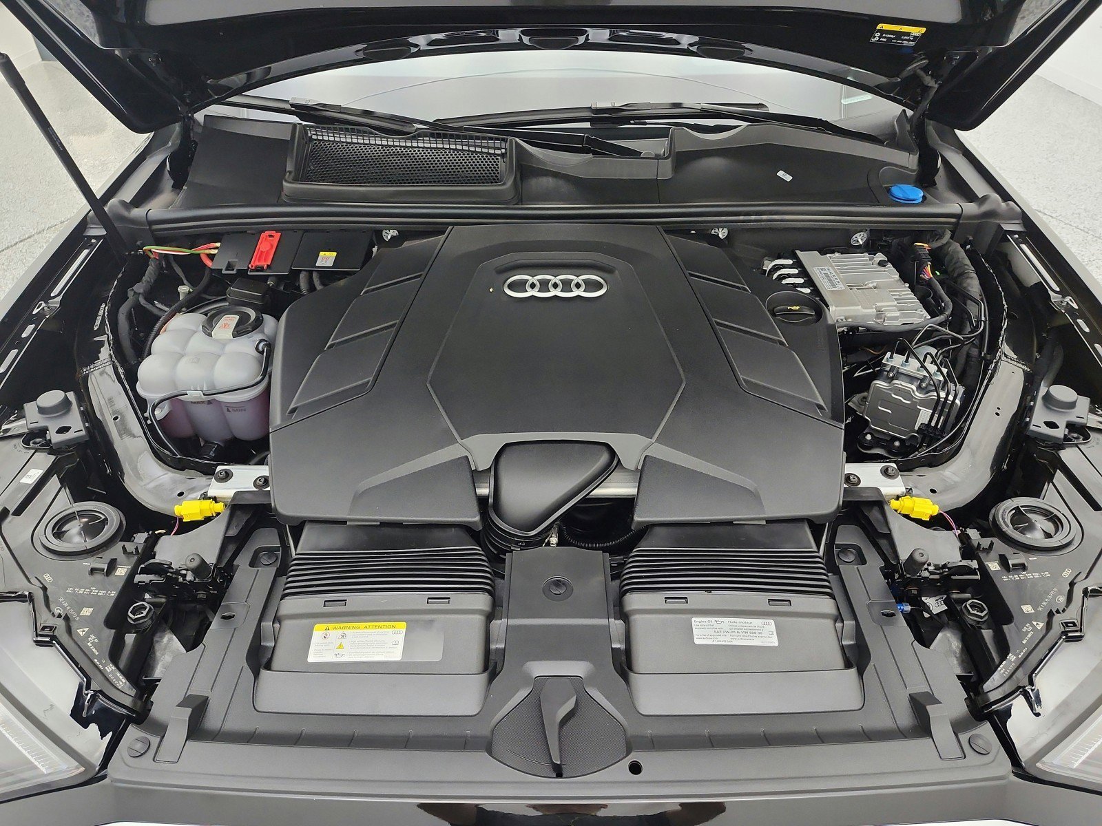 Used 2023 Audi Q7 3.0T Prestige w/ Prestige Package image 22