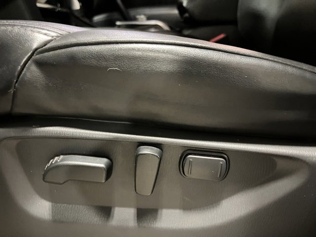 Used 2022 Nissan Armada SV image 18