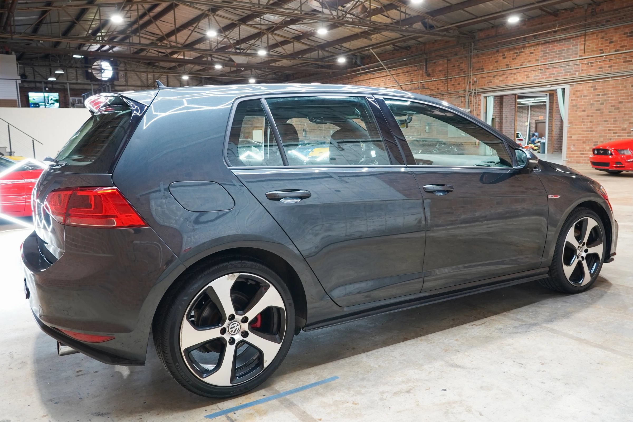 Used 2017 Volkswagen GTI S FWD image 13