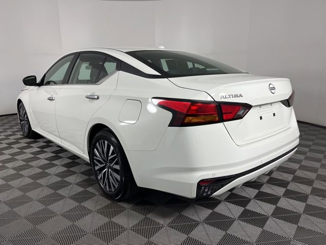 Used 2025 Nissan Altima 2.5 SV image 7
