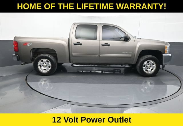 Used 2013 Chevrolet Silverado 1500 LT w/ All-Star Edition AWD/4WD image 7