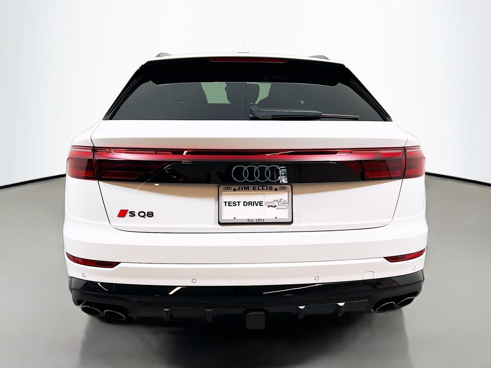 Used 2025 Audi SQ8 Premium Plus AWD/4WD image 6