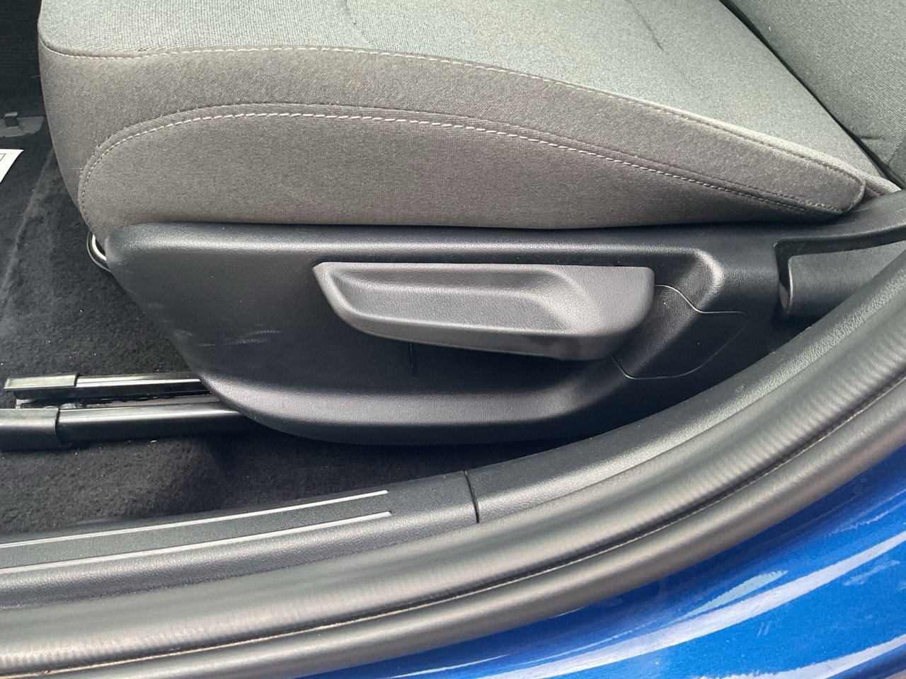Used 2025 Kia K4 FWD image 30