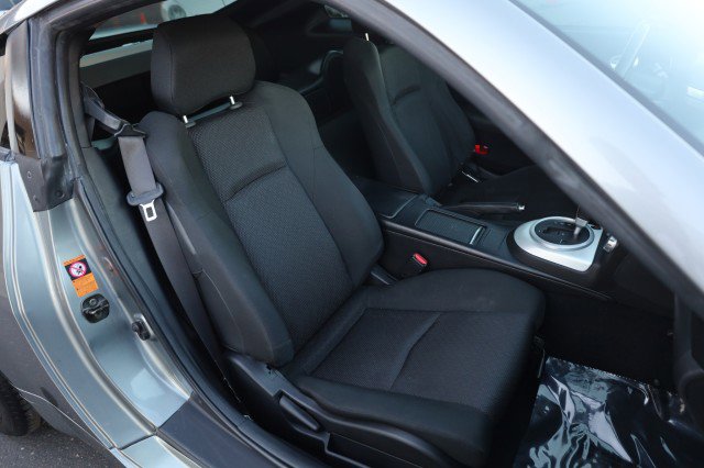 Used 2006 Nissan 350Z Enthusiast w/ (N93) Cargo Convenience Pkg image 34