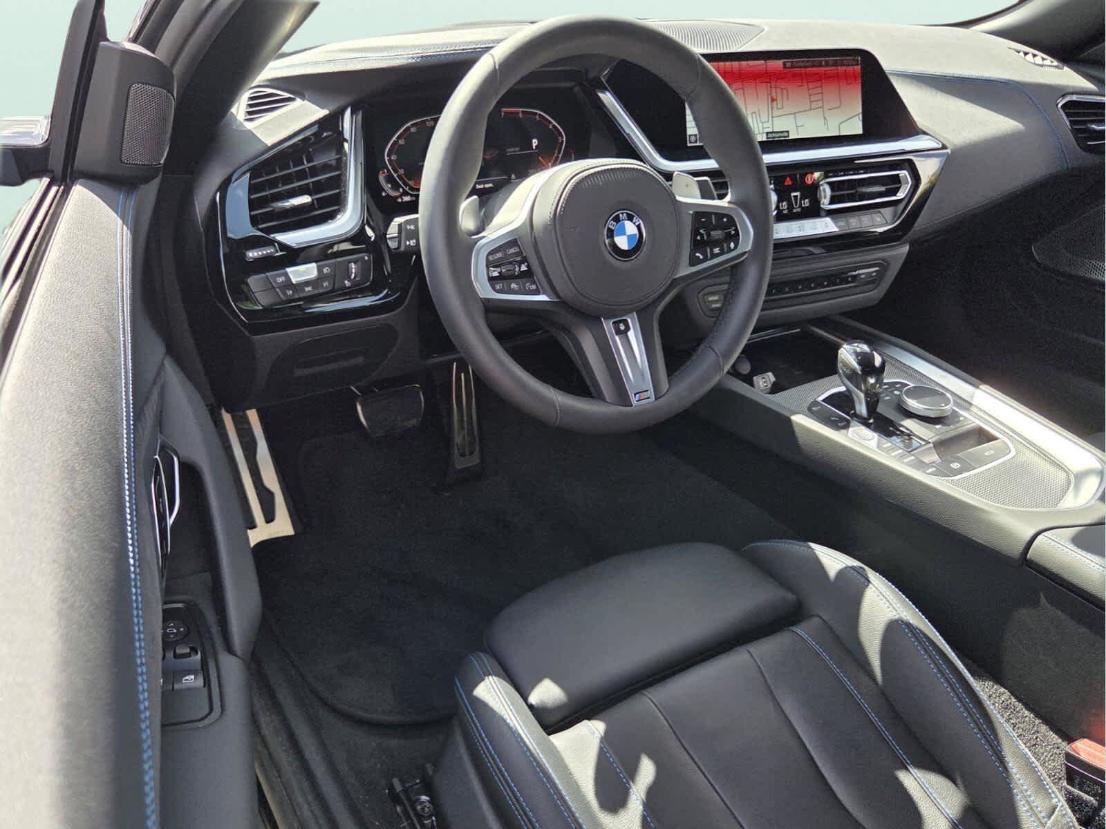 Certified 2026 BMW Z4 sDrive30i RWD image 11