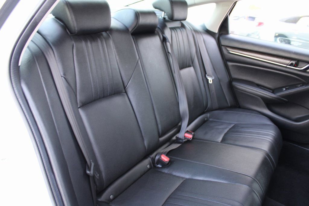 Used 2019 Honda Accord Touring image 25